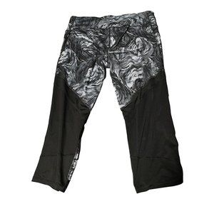 Champion Leggings size Large sheer panel floral print calf length black gray‎